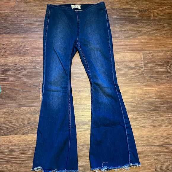 We The Free Denim - •We The Free• Size 28 Flare Jeans
